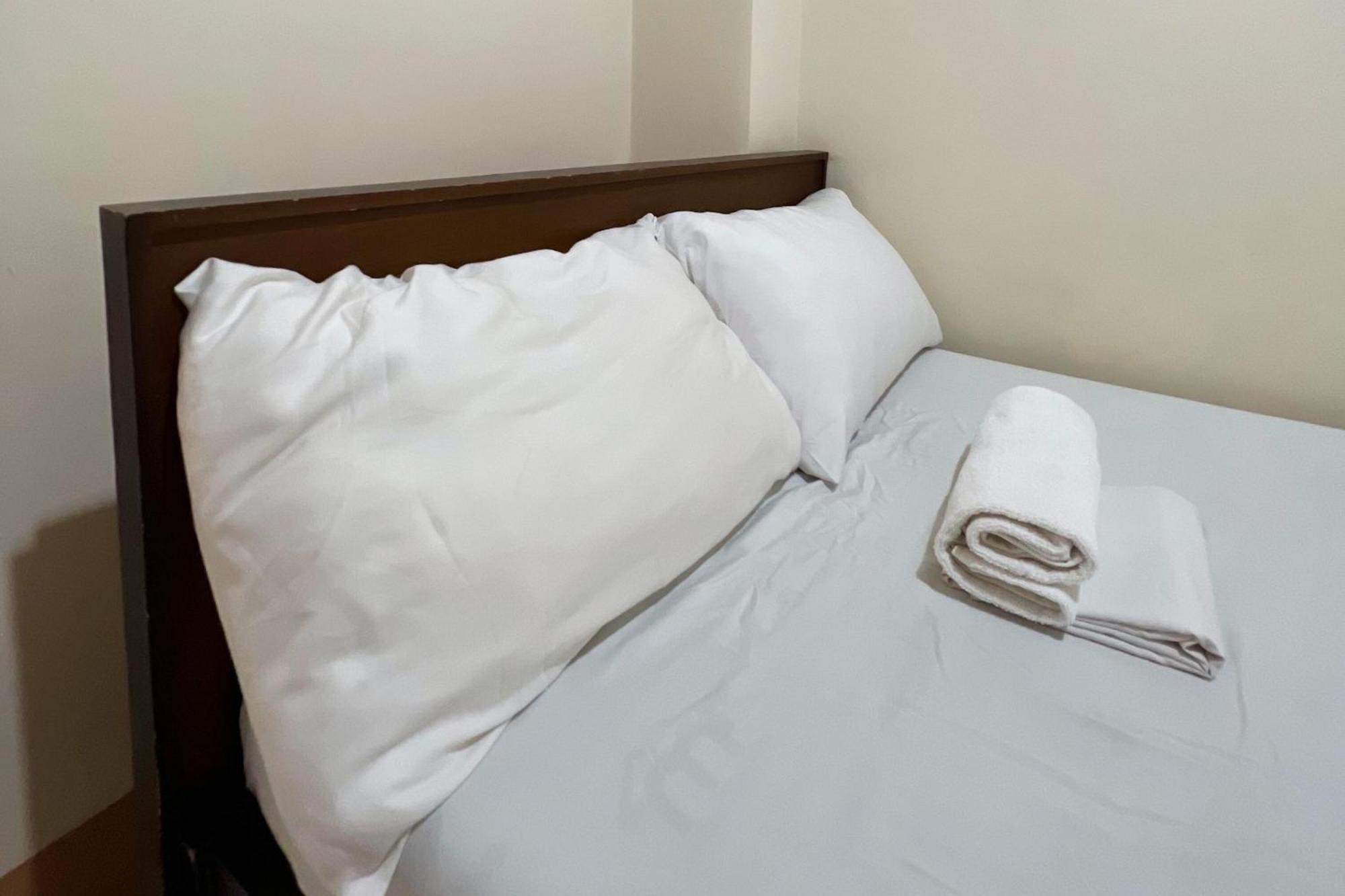 Sta Rosa Inn Iloilo Powered By Cocotel Room photo